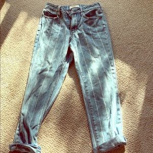 PacSun white stripped jeans practically brand new!